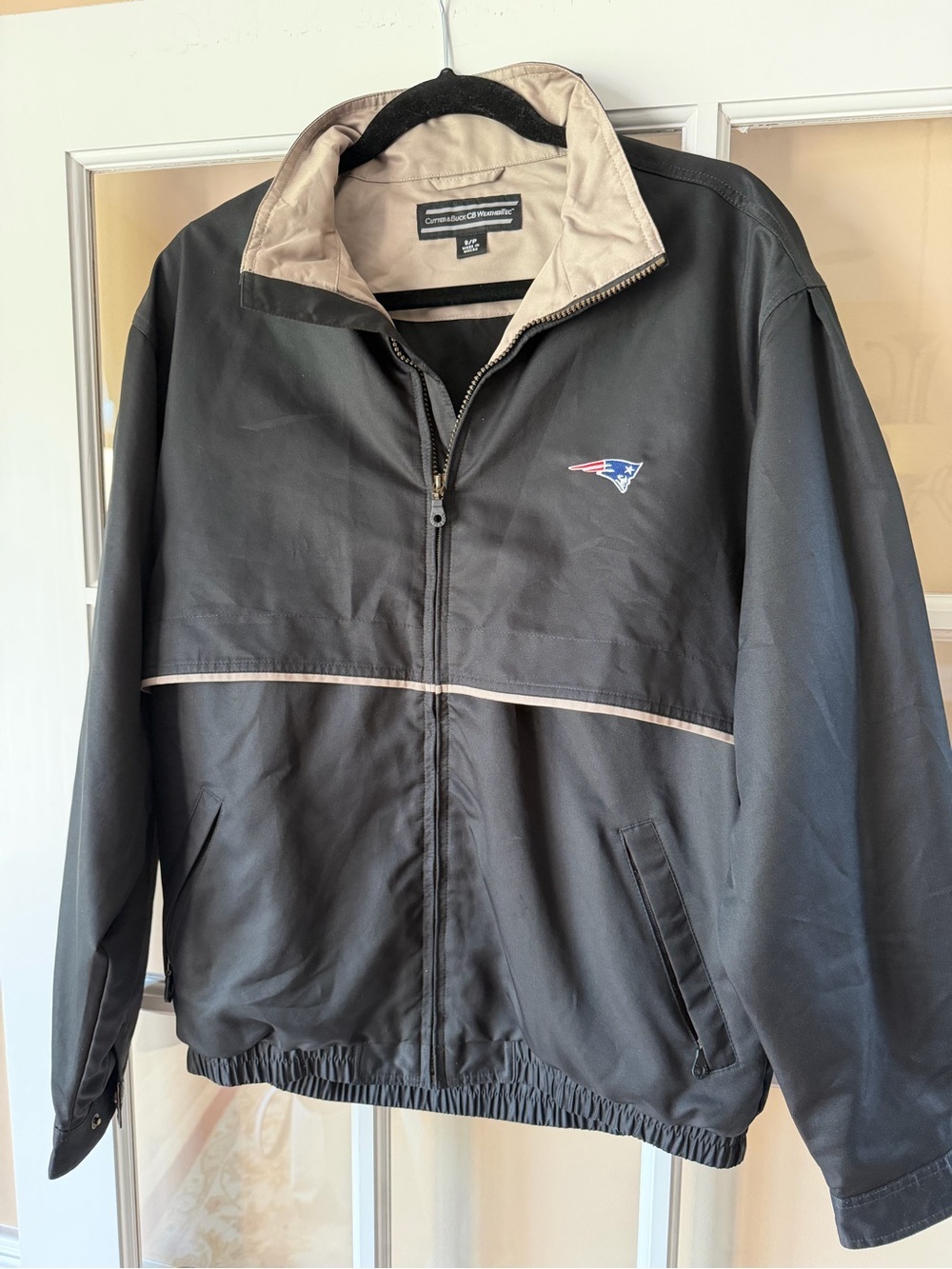 Cutter & Buck WeatherTec Windbreaker Embroidered New England Patriots Logo Sz S - Picture 2 of 5